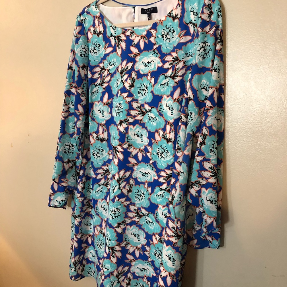 Floral Dress with stunning flyaway sleeve detail
